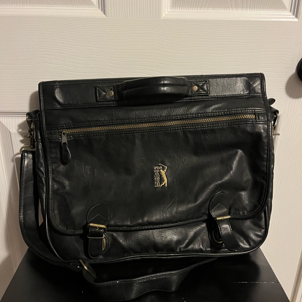Authentic leather PGA tour hand bag